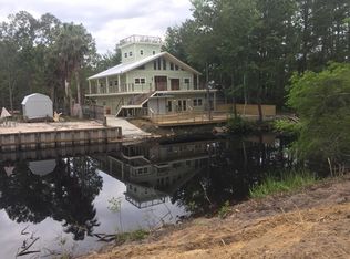 398 W Point Washington Rd, Point Washington, FL 32459