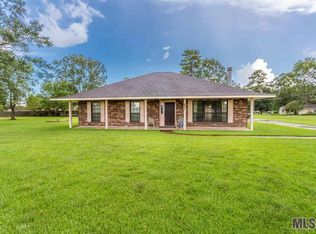 40457 Abby James Rd, Prairieville, LA 70769