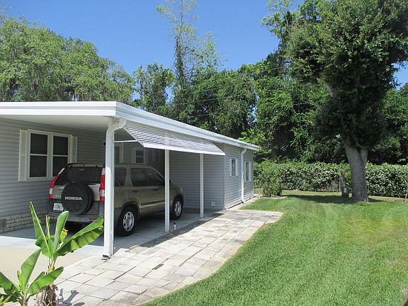 2nd image of 104 Willow Ln