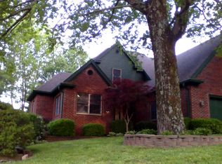 202 River Dr, Bloomfield, IN