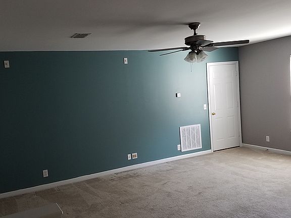 5th image of 3073 Ballenger Dr