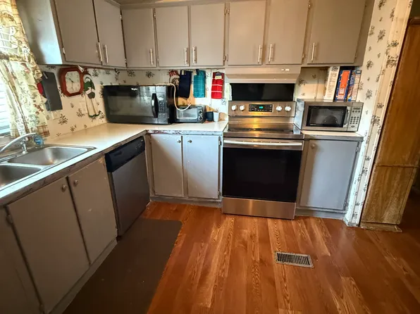 7601 Daffan Ln Trailer 168, Austin, TX 78724