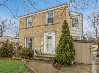 1439 Hoffman Ave, Park Ridge, IL 60068