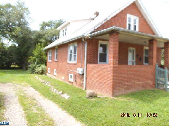 4th image of 1104 Newport Gap Pike