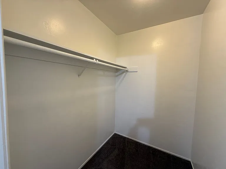 1720 Orange St — Photo 10