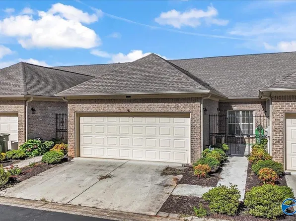 150 Lake Pointe Dr, Scottsboro, AL 35769