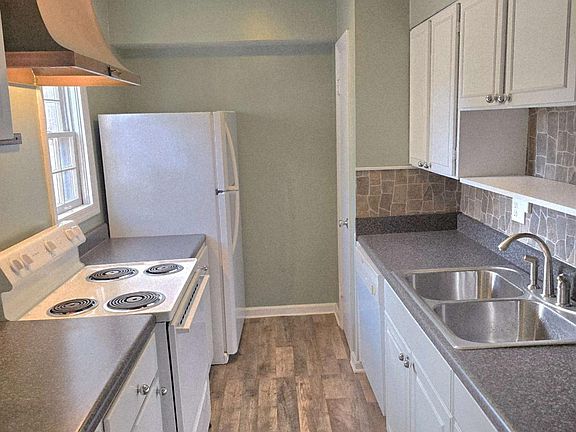 3rd image of 3091 Colonial Way APT H4