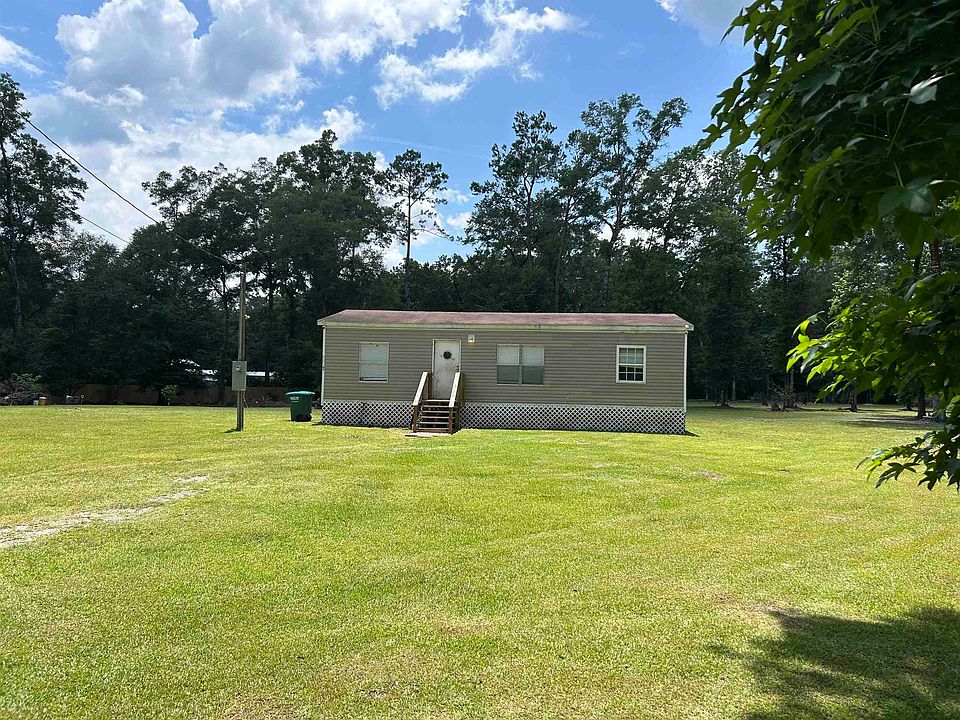 1st image of 70 Oakmont Dr