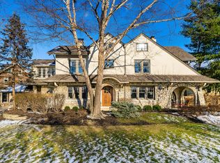 1790 Cambridge Blvd, Columbus, OH 43212