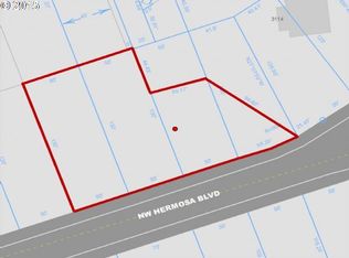 NW Hermosa Blvd, Portland, OR 97210