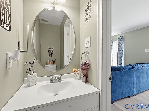 3rd image of 1304 Piney Ridge Ct