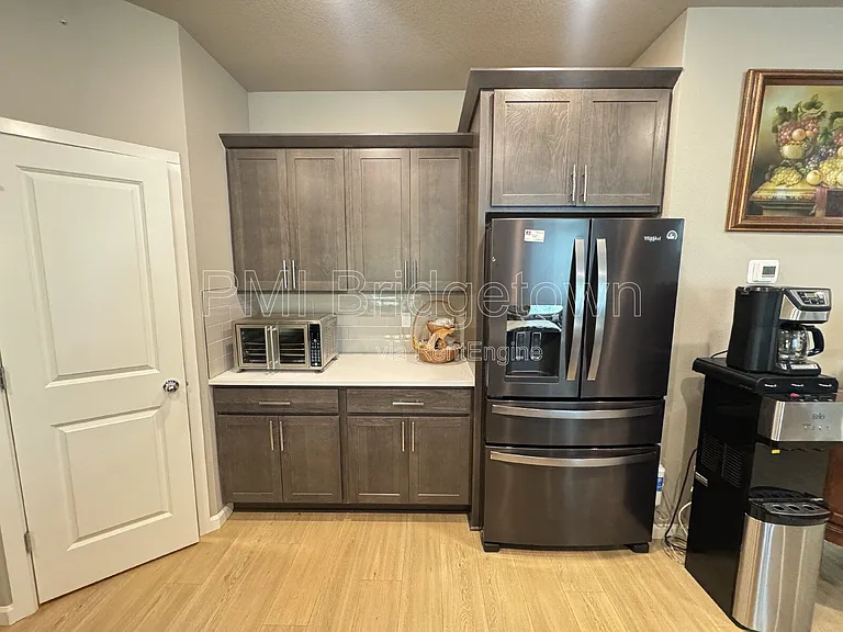 3715 SW 190th Ter — Photo 5