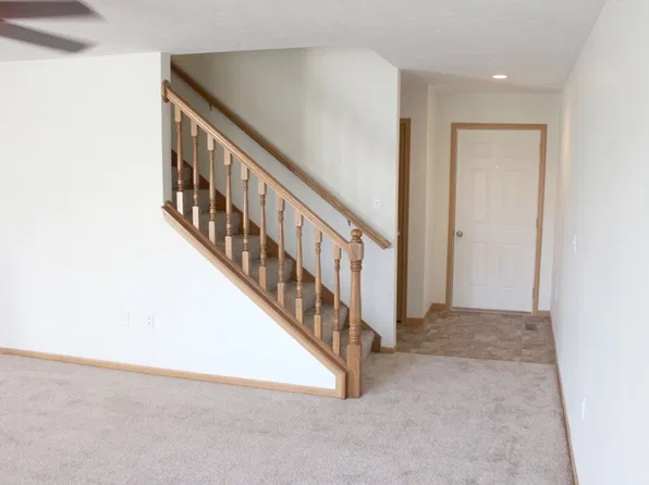 Messler Family Laurel Creek Apts 2200 Morning Glory Dr., 2200 Morning Glory Cir #727175022, Troy, OH 45373