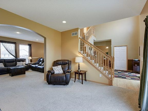 5th image of 2474 Grey Owl Ct