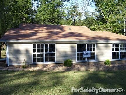 4th image of 550 Newman Dr