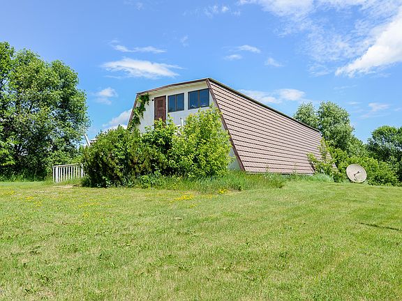5th image of 14755 Victory Ln