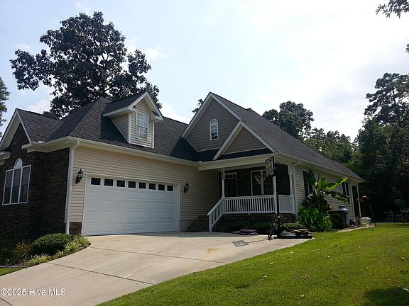 2nd image of 1026 Seagull Dr