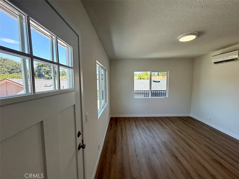 1550 N Avenue 45 — Photo 5