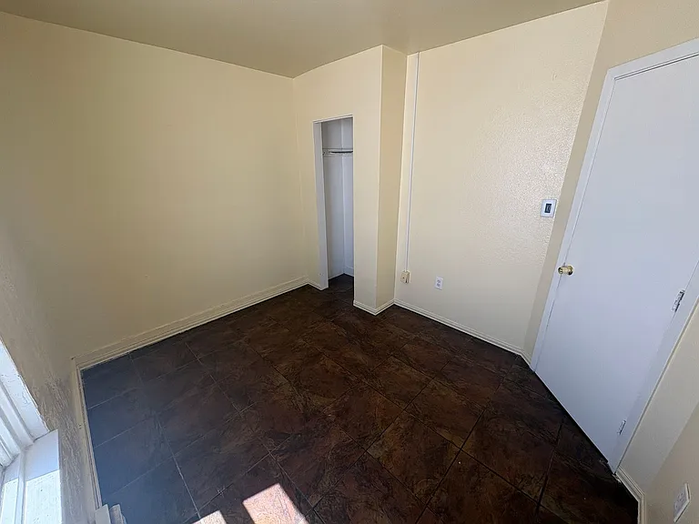 16 S 27th St — Photo 17