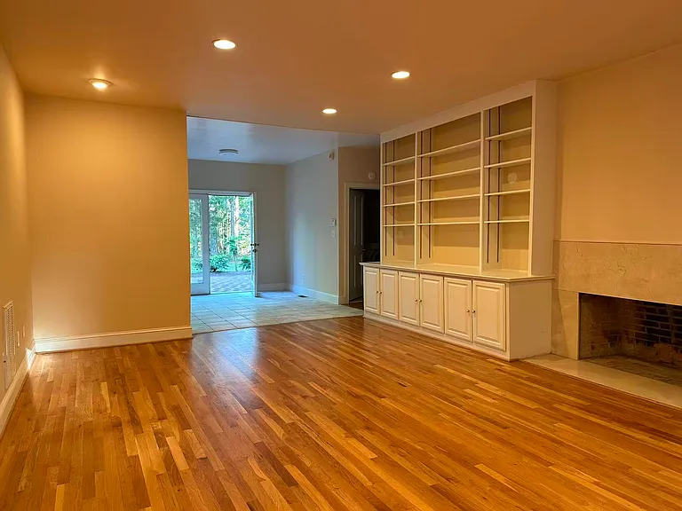 101 Silo Dr — Photo 5