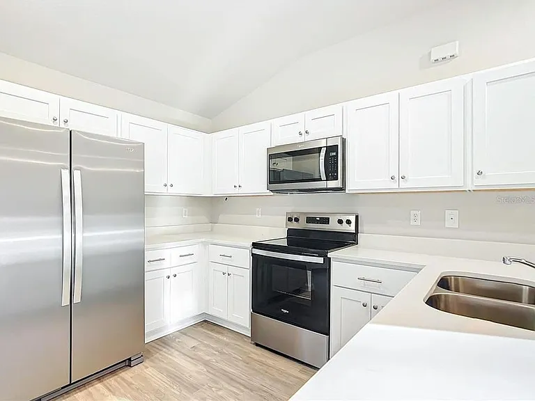 3070 E Odier St — Photo 11