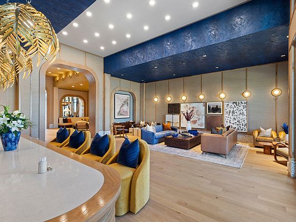 Clubhouse Lounge