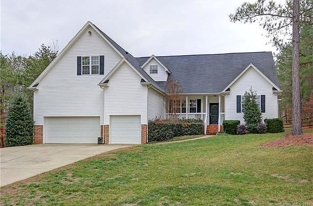 1st image of 127 Gray Cliff Dr