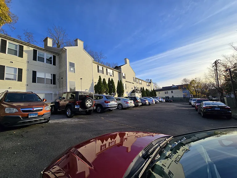 140 Sheffield Ave #2AA — Photo 11