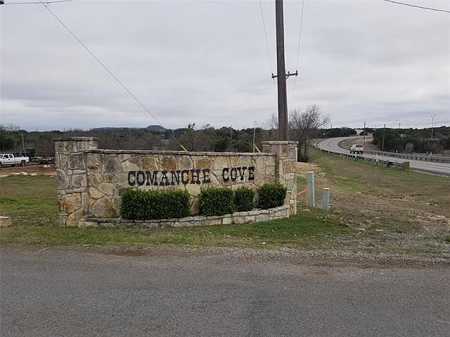 1st image of 2615 Coyote Trl