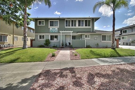 2nd image of 1584 Hollenbeck Ave #3