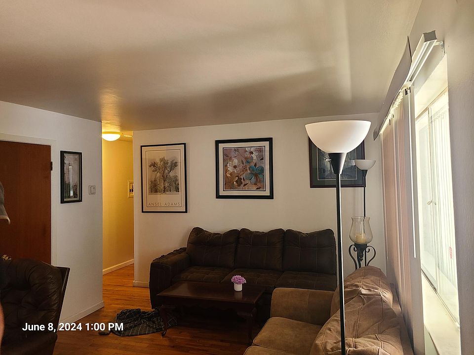 1st image of 572 Troy Dr #2