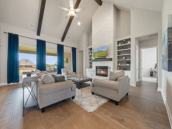3rd image of 6060 Palomino Way