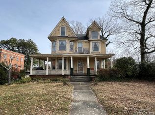 400 Roanoke Ave, Roanoke Rapids, NC 27870