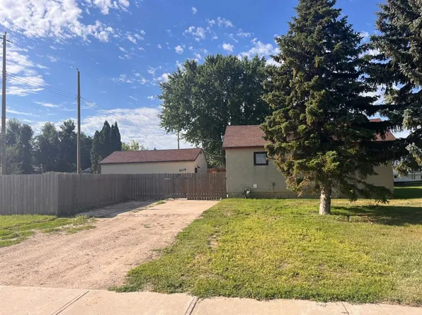 6119 N 53rd St, Taber, AB T1G 1J8