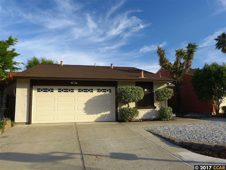 1st image of 2349 Cypress St