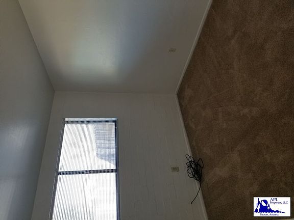 5th image of 1020 E 24th St APT 2