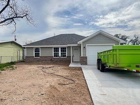 2nd image of 2639 Jomar St