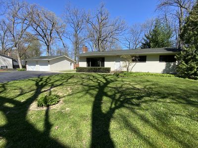 708 Hickory Rd, Woodstock, IL, 60098