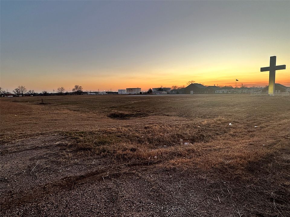 1st image of County Road 3700