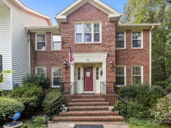 915 Sprucewood St, Kannapolis, NC 28081