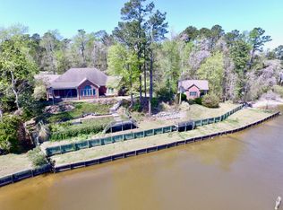 103 Battleground Ave, New Bern, NC 28560