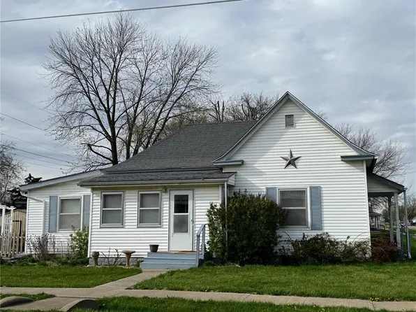 201 N Brown St, La Plata, MO 63549