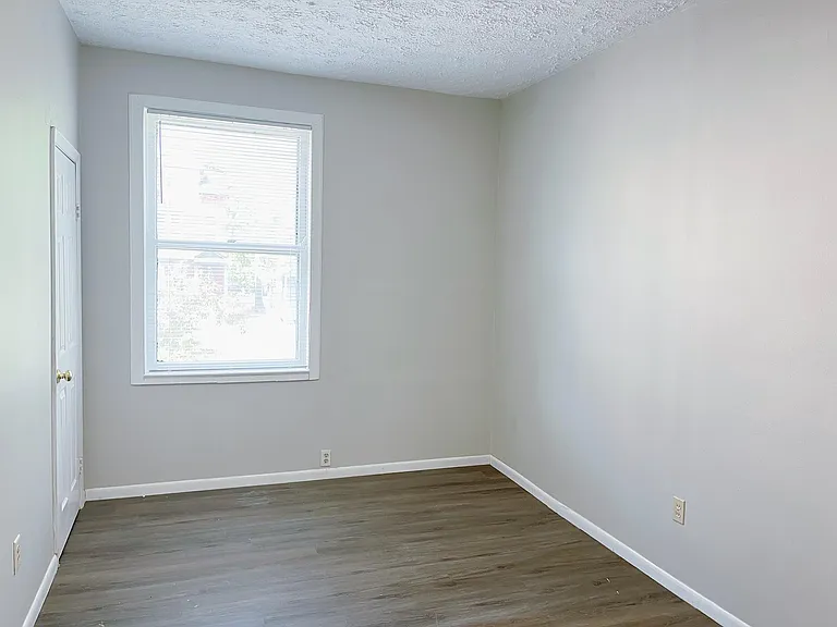 2620 Melrose Ave #2 — Photo 13
