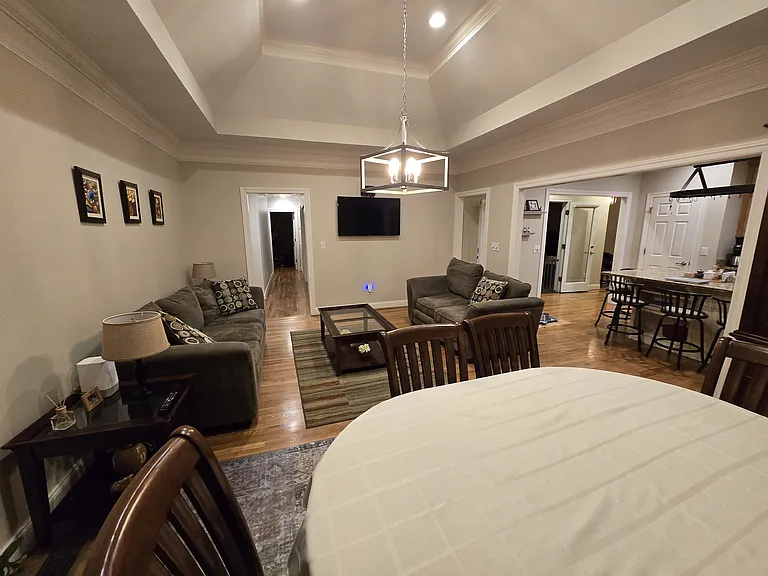 4120 Oriole Pl — Photo 35