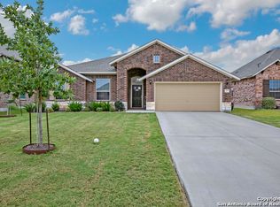 2726 Ridge Hts, New Braunfels, TX 78130