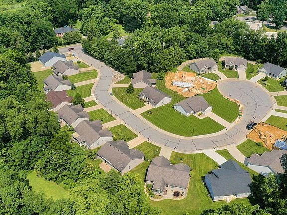 4th image of 330 Carefree Ct