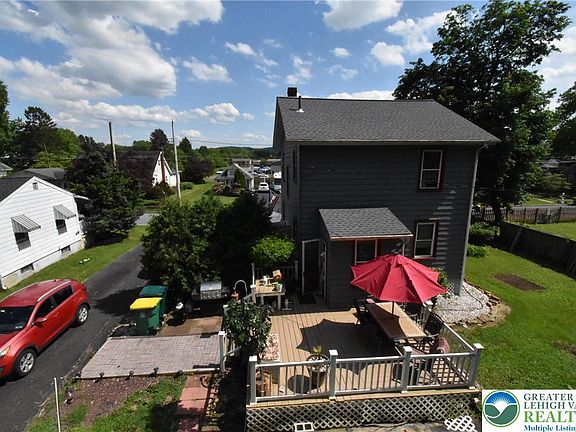 2nd image of 4133 Bayard St