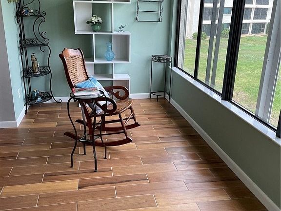4th image of 7402 Lake Breeze Dr APT 204