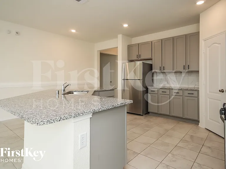 22211 Davenport Downs Ln — Photo 6