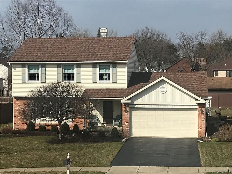 1st image of 129 Canterbury Trl